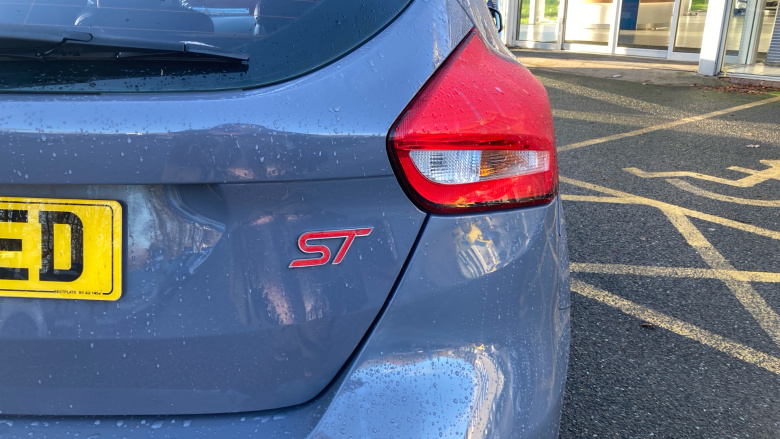 Ford Focus ST 2.0T EcoBoost ST-3 5dr Petrol Hatchback